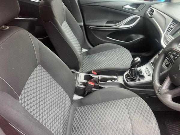 Used Vauxhall Astra 2017 for sale - 76173027: Photo 17