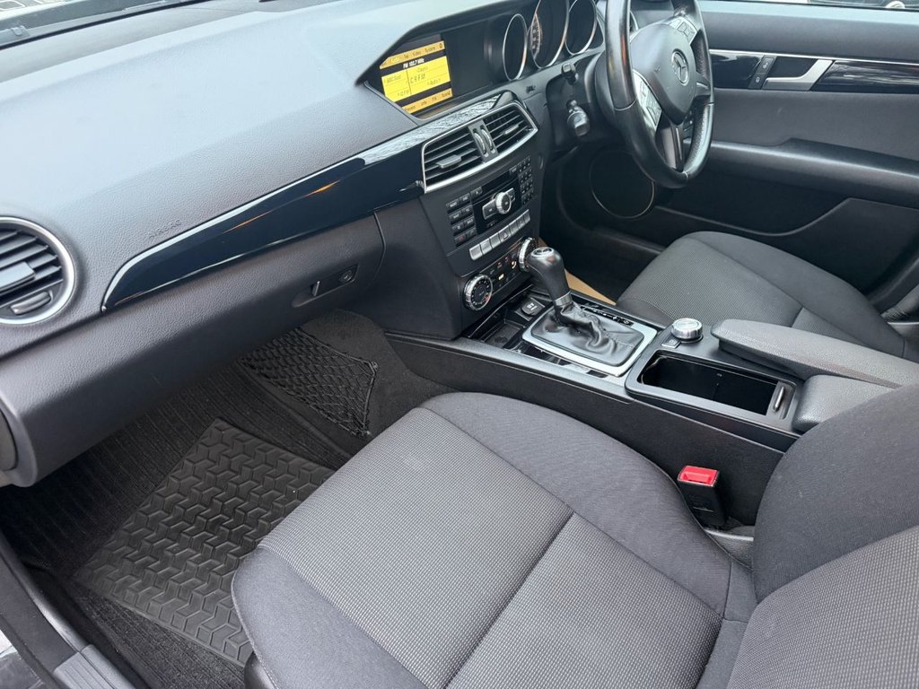 Used Mercedes-Benz C Class 2011 for sale - 77681128: Photo 15