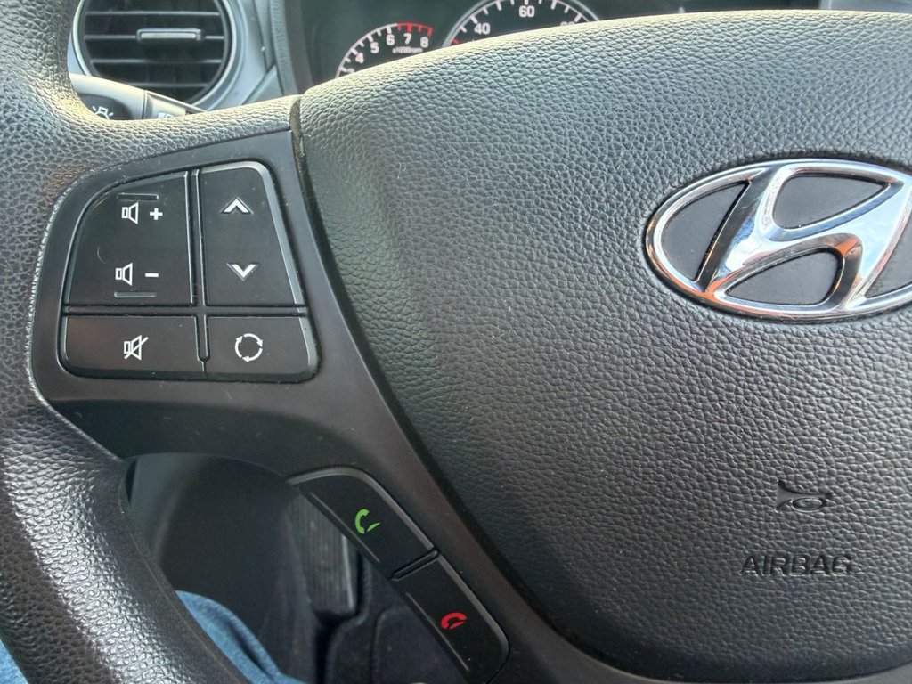 Used Hyundai i10 2018 for sale - 77236520: Photo 16