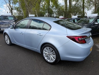 Used Vauxhall Insignia 2017 for sale - 78180760: Photo