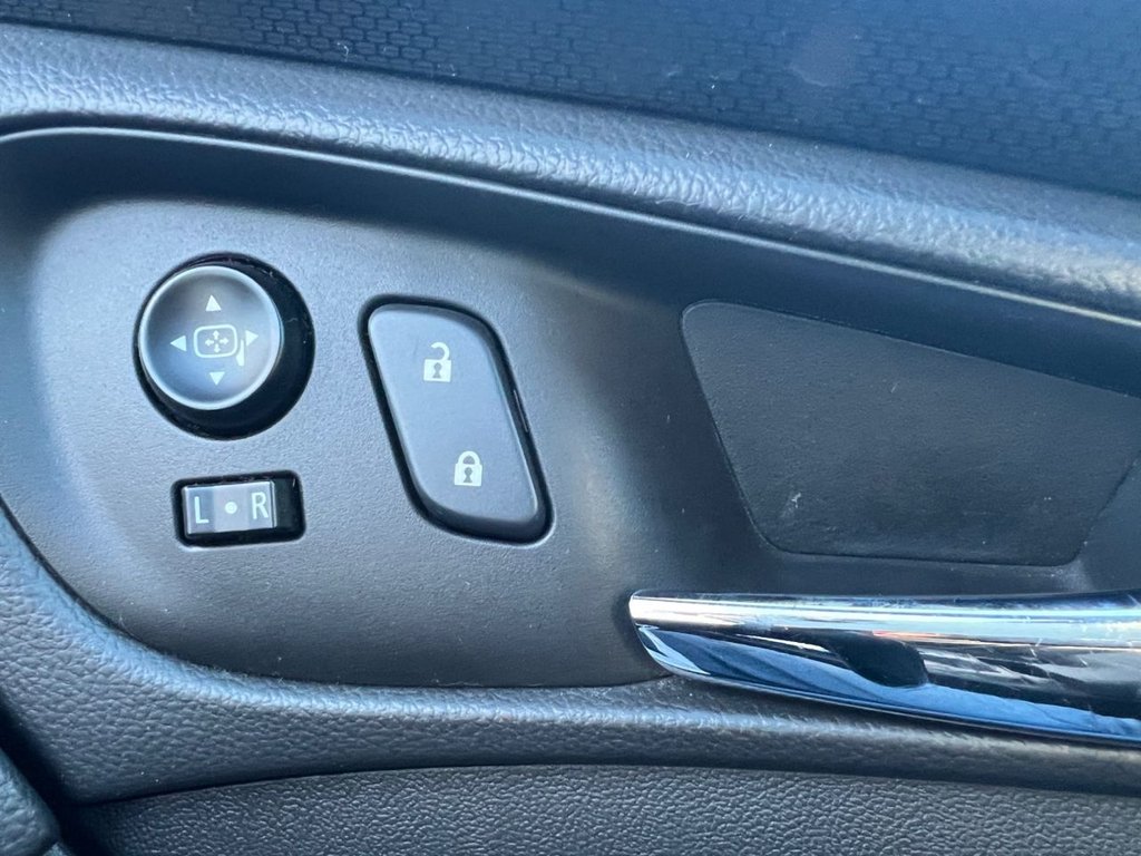 Used Vauxhall Insignia 2017 for sale - 76655444: Photo 22