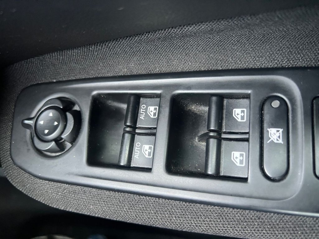 Used Jeep Renegade 2016 for sale - 76973122: Photo 23