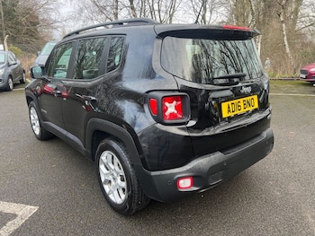 Used Jeep Renegade 2016 for sale - 76973122: Photo