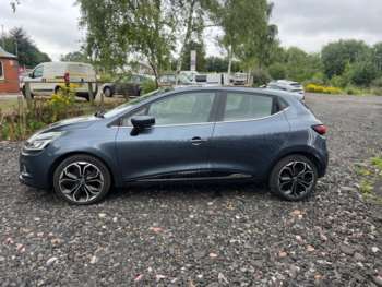 Used Renault Clio 2017 for sale - 75295942: Photo
