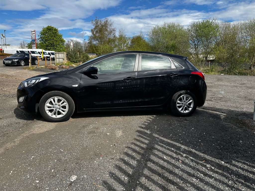 Used Hyundai i30 2013 for sale - 77139574: Photo 4