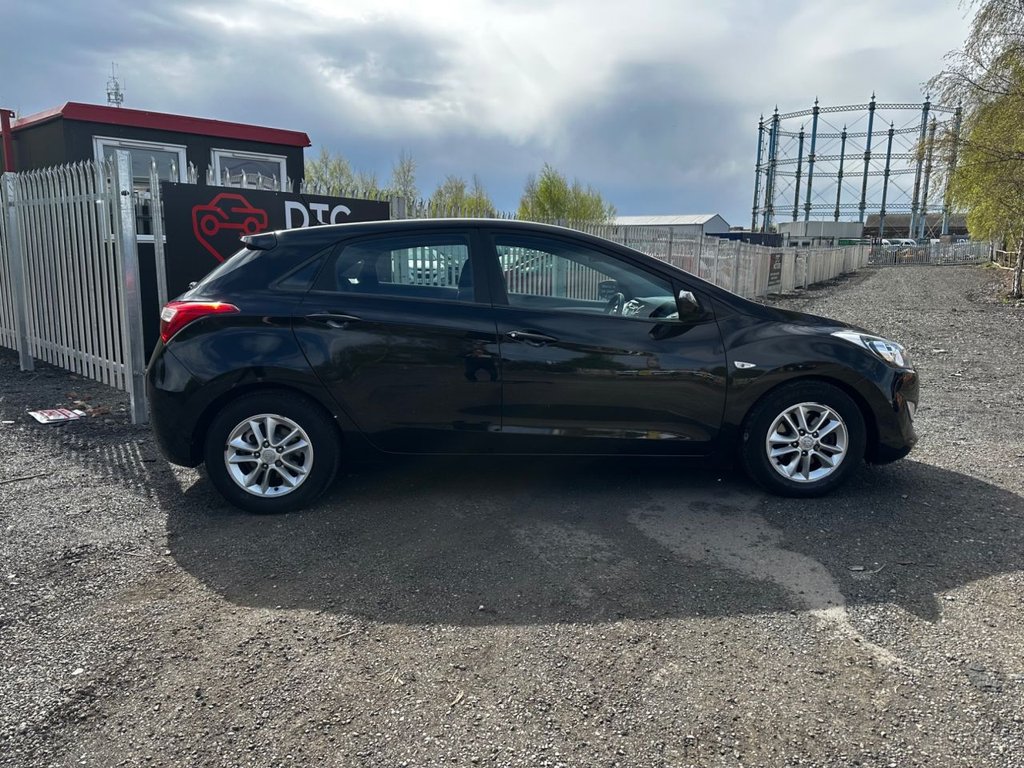 Used Hyundai i30 2013 for sale - 77139574: Photo 6