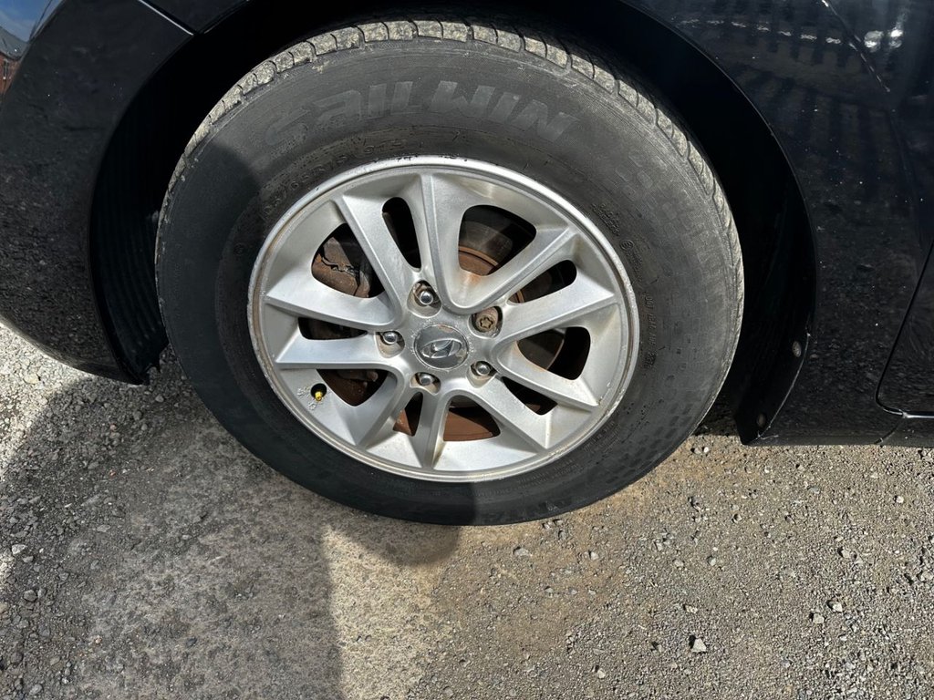 Used Hyundai i30 2013 for sale - 77139574: Photo 9