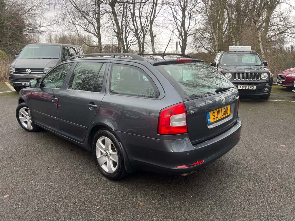 Used Volkswagen Beetle 2011 for sale - 76941639: Photo 5