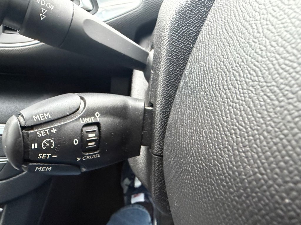 Used Peugeot 308 2016 for sale - 77952568: Photo 25