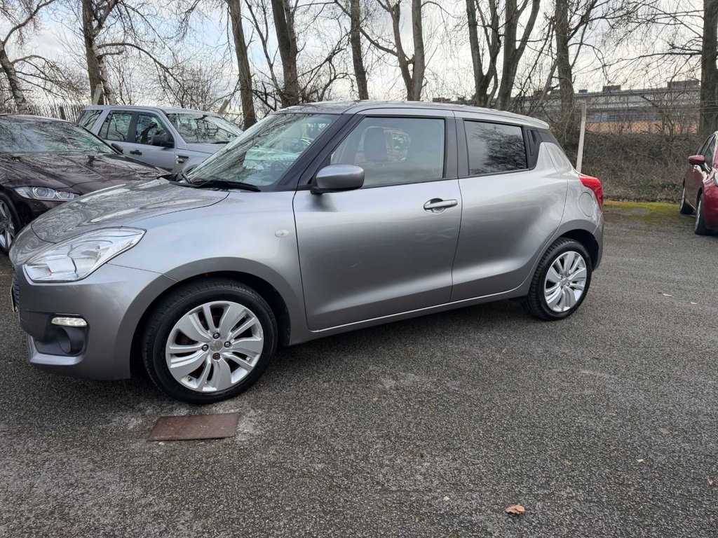 Used Suzuki Swift 2017 for sale - 77563756: Photo 3