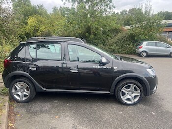 Used Dacia Sandero Stepway 2017 for sale - 75877484: Photo
