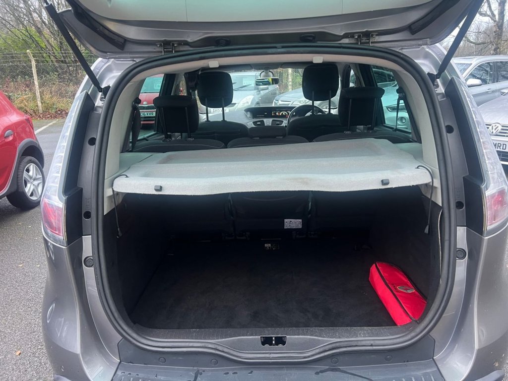 Used Renault Scenic 2015 for sale - 76797643: Photo 10