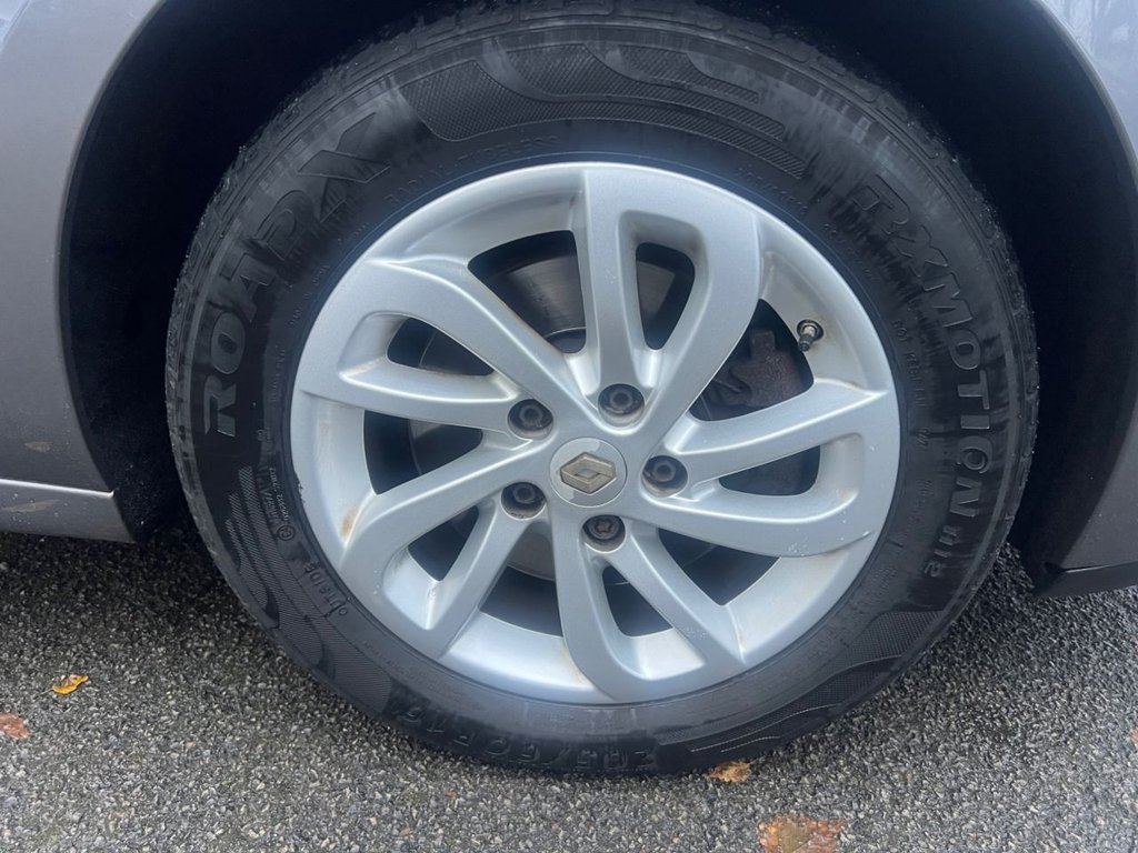 Used Renault Scenic 2015 for sale - 76797643: Photo 11