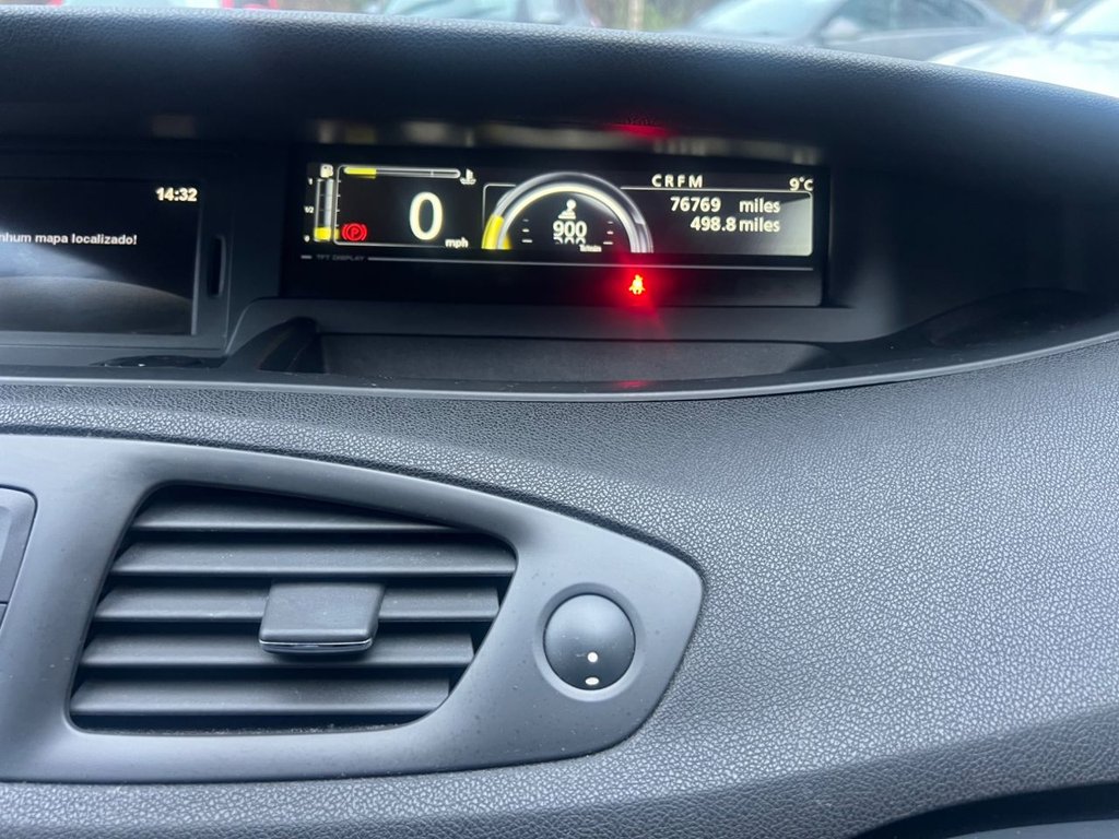 Used Renault Scenic 2015 for sale - 76797643: Photo 18