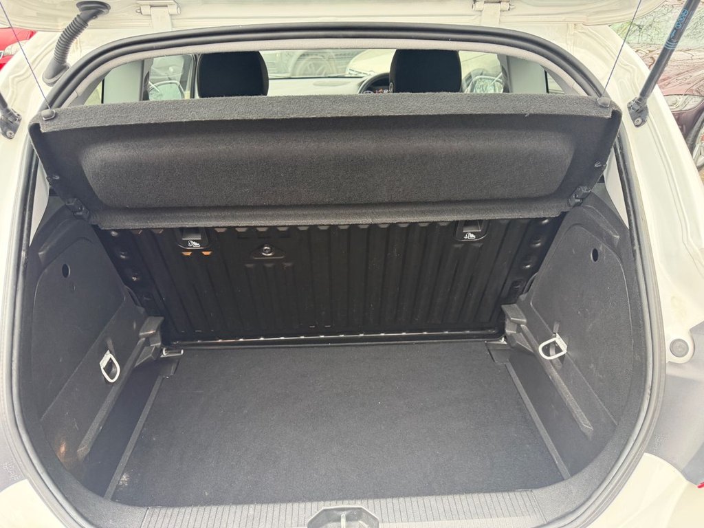 Used Vauxhall Corsa 2015 for sale - 77609270: Photo 6