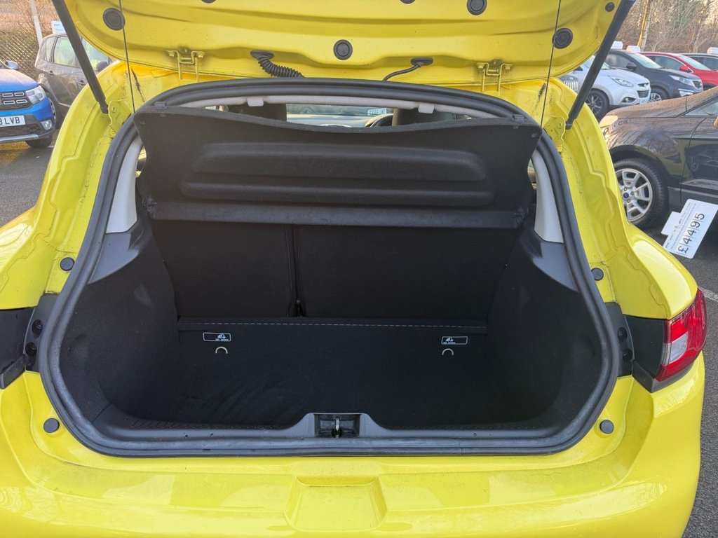 Used Renault Clio 2013 for sale - 77212644: Photo 10