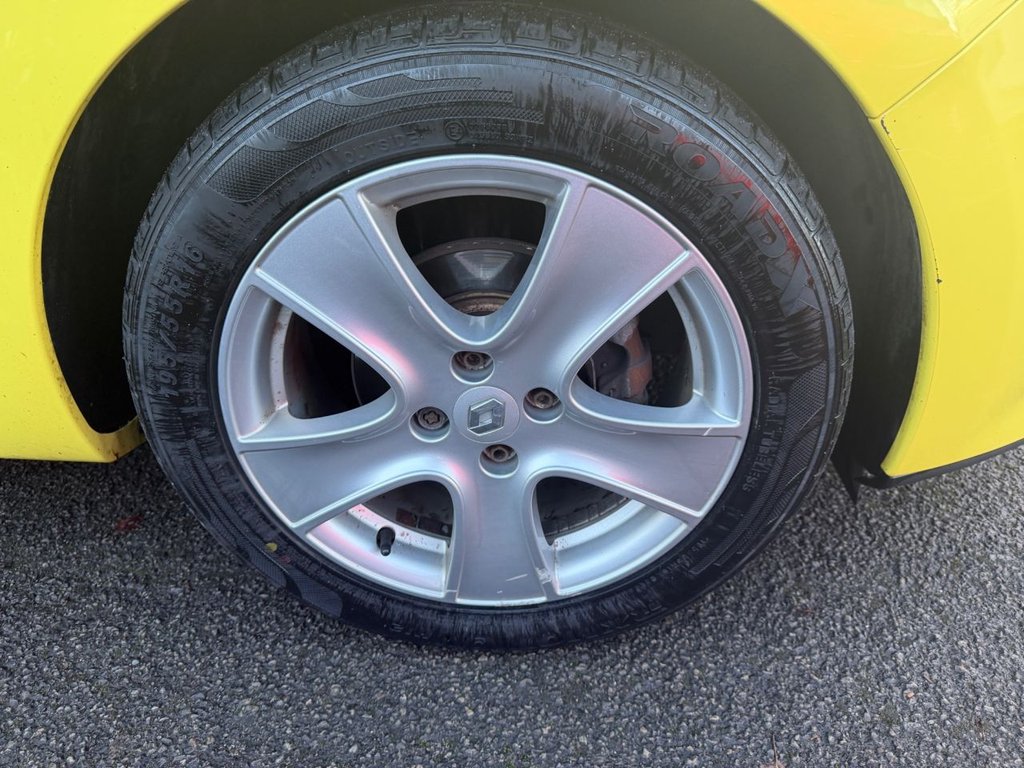 Used Renault Clio 2013 for sale - 77212644: Photo 14