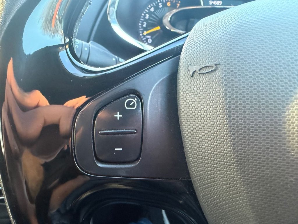 Used Renault Clio 2013 for sale - 77212644: Photo 22