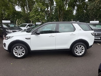 Used Land Rover Discovery Sport 2017 for sale - 78806379: Photo