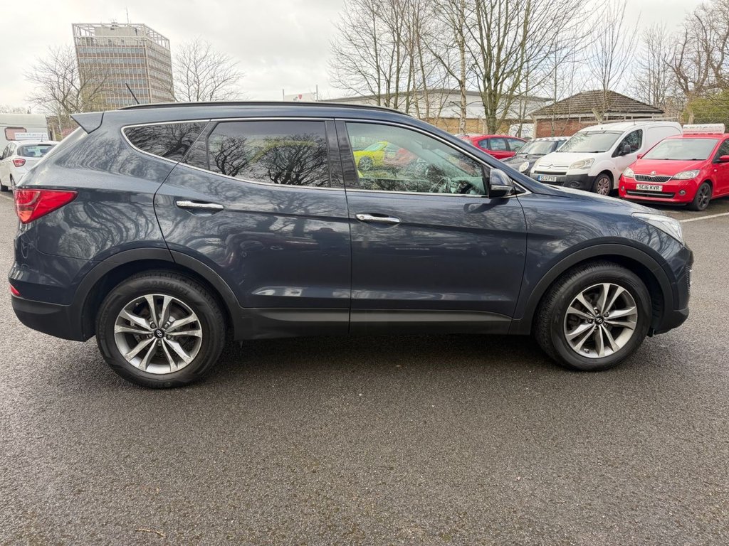 Used Hyundai Santa Fe 2015 for sale - 78069052: Photo 8