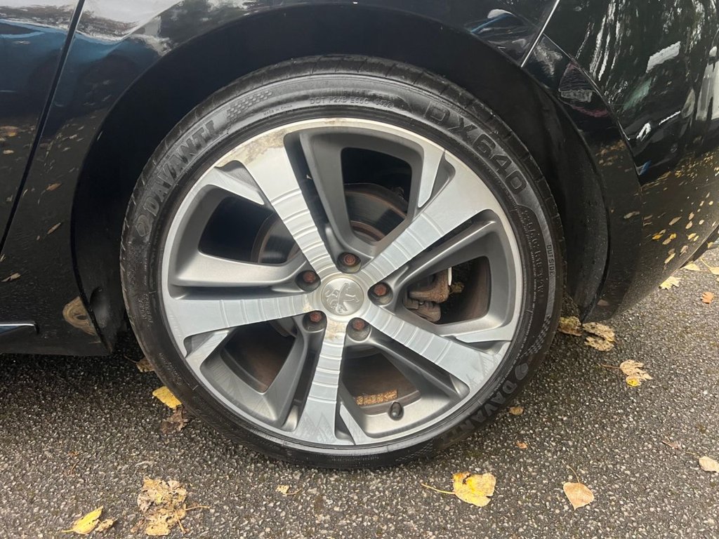 Used Peugeot 308 2017 for sale - 76132063: Photo 10