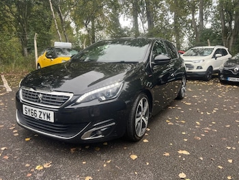 Used Peugeot 308 2017 for sale - 76132063: Photo