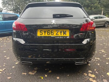 Used Peugeot 308 2017 for sale - 76132063: Photo