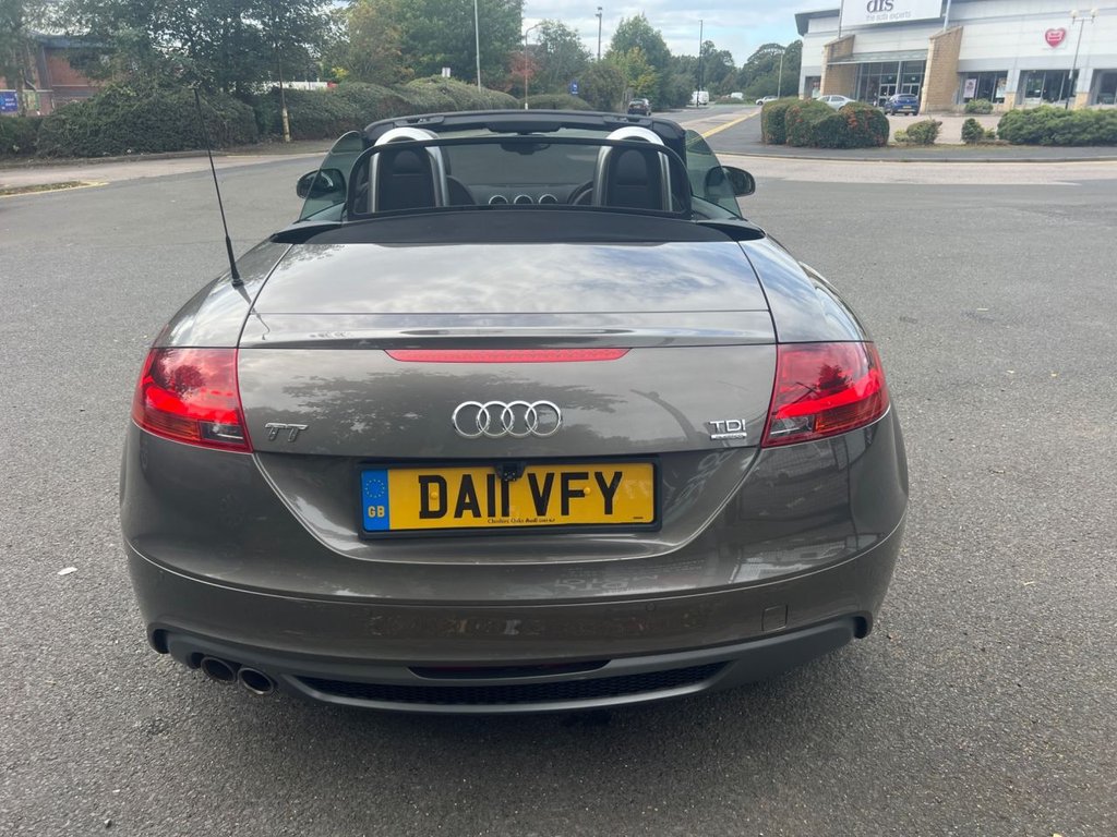 Used Audi TT 2011 for sale - 77383623: Photo 10