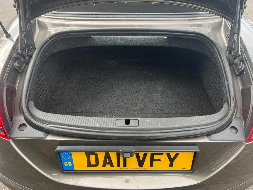 Used Audi TT 2011 for sale - 77383623: Photo 11