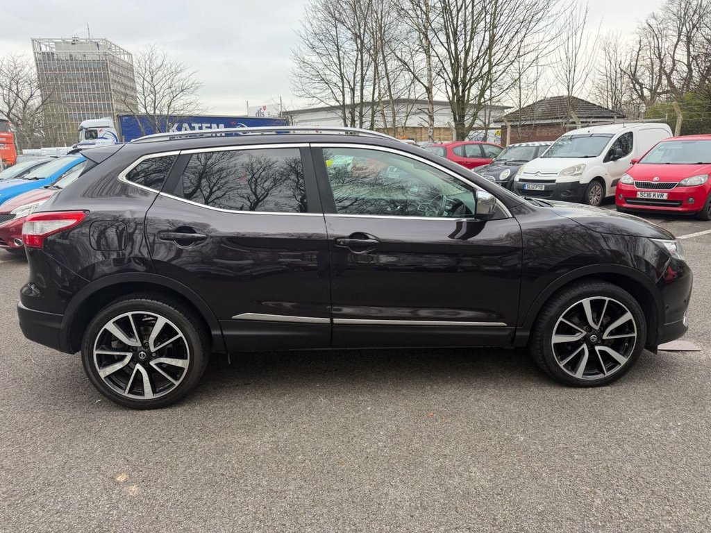 Used Nissan Qashqai 2014 for sale - 77952570: Photo 7
