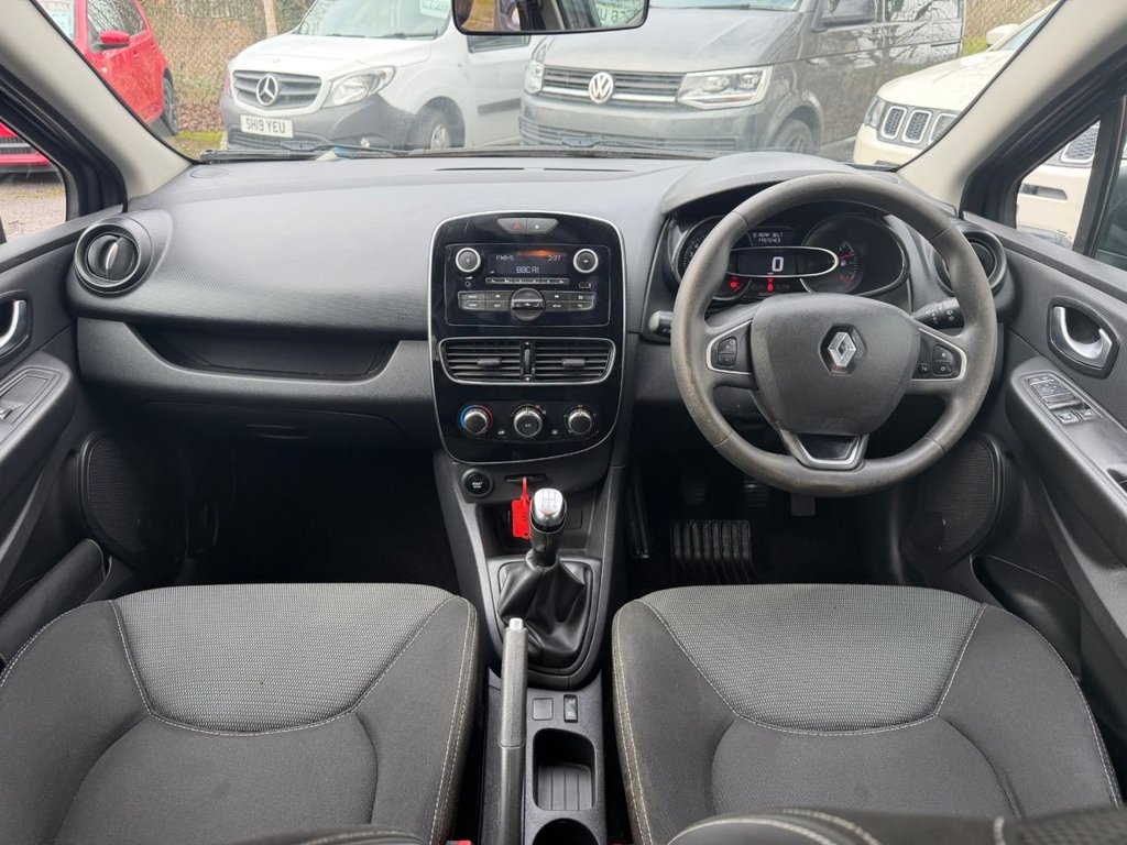 Used Renault Clio 2017 for sale - 77609356: Photo 17