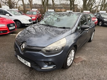 Used Renault Clio 2017 for sale - 77609356: Photo