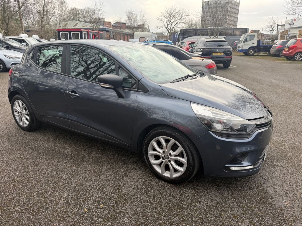 Used Renault Clio 2017 for sale - 77609356: Photo 9