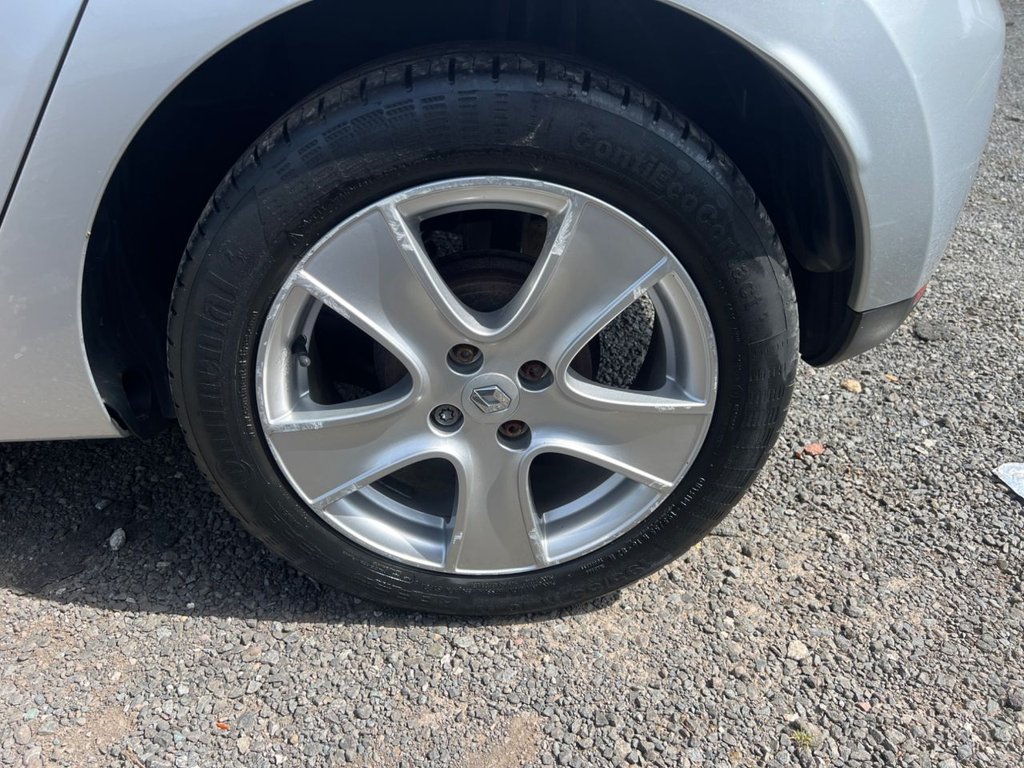 Used Renault Clio 2013 for sale - 76591083: Photo 10