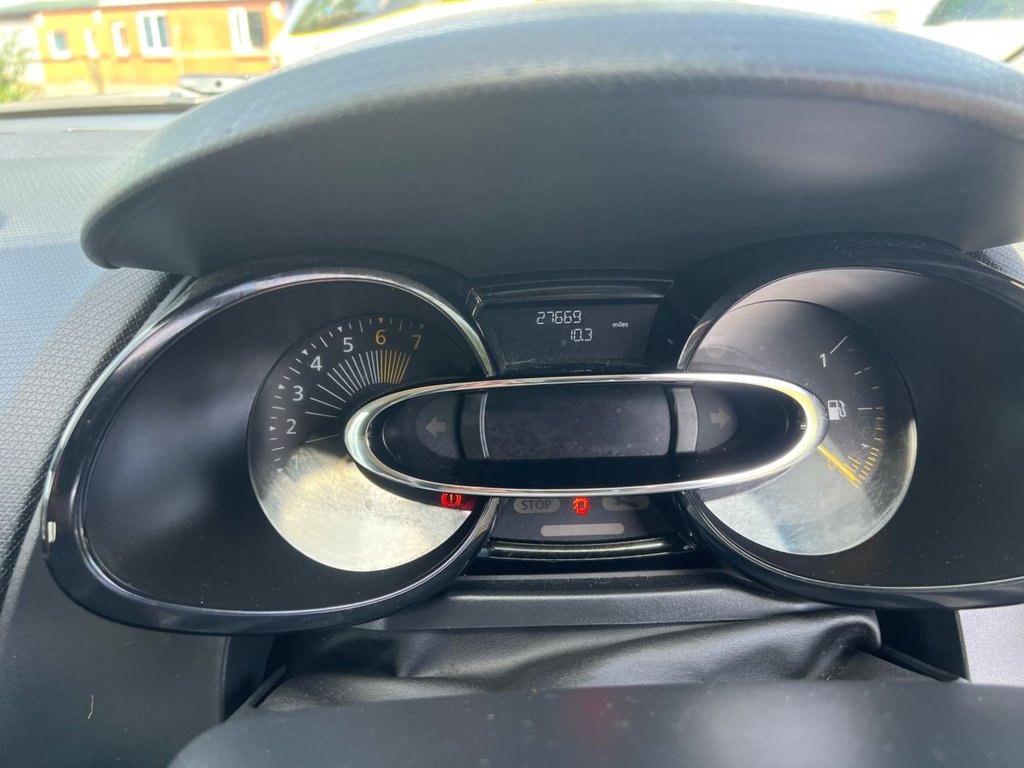 Used Renault Clio 2013 for sale - 76591083: Photo 17