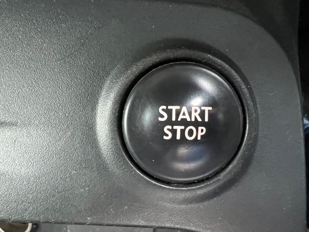 Used Renault Captur 2015 for sale - 76185278: Photo 9