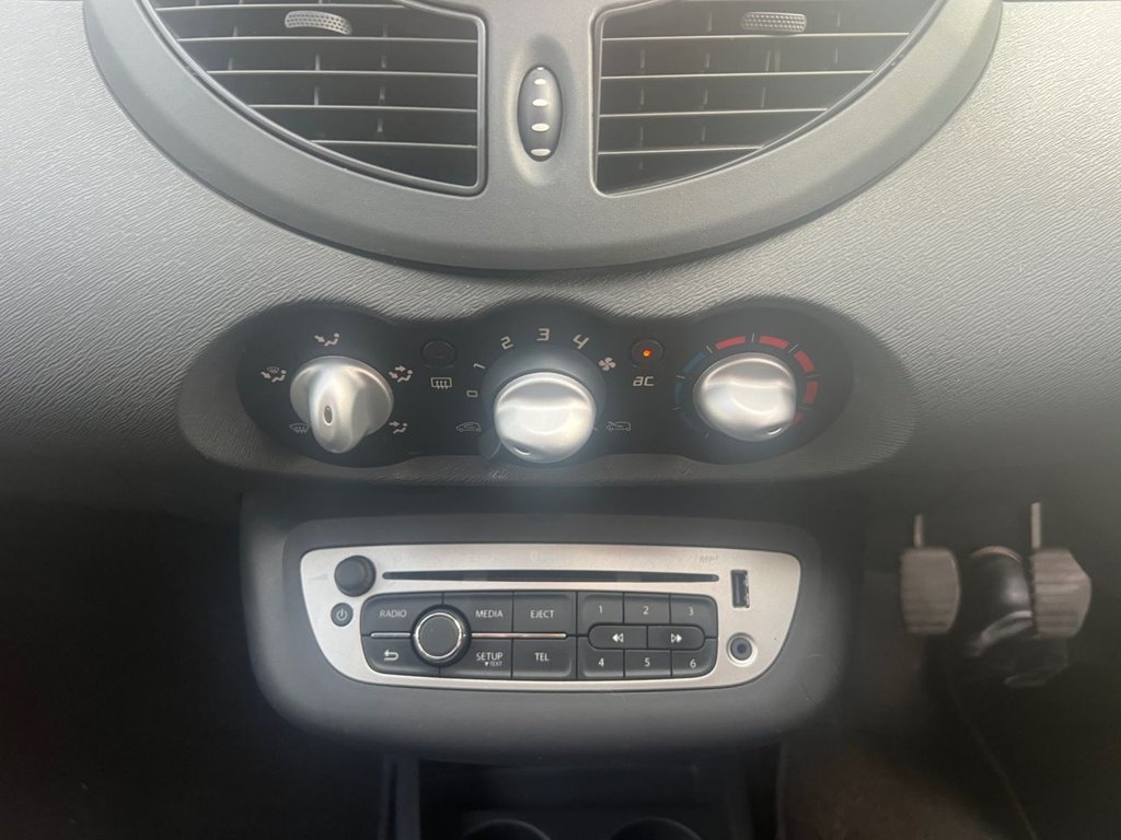 Used Renault Twingo 2012 for sale - 76520467: Photo 13