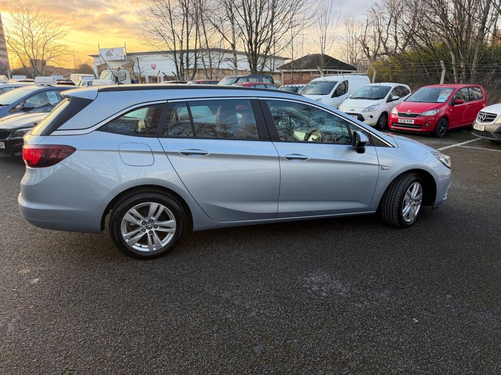 Used Vauxhall Astra 2017 for sale - 77919762: Photo 8