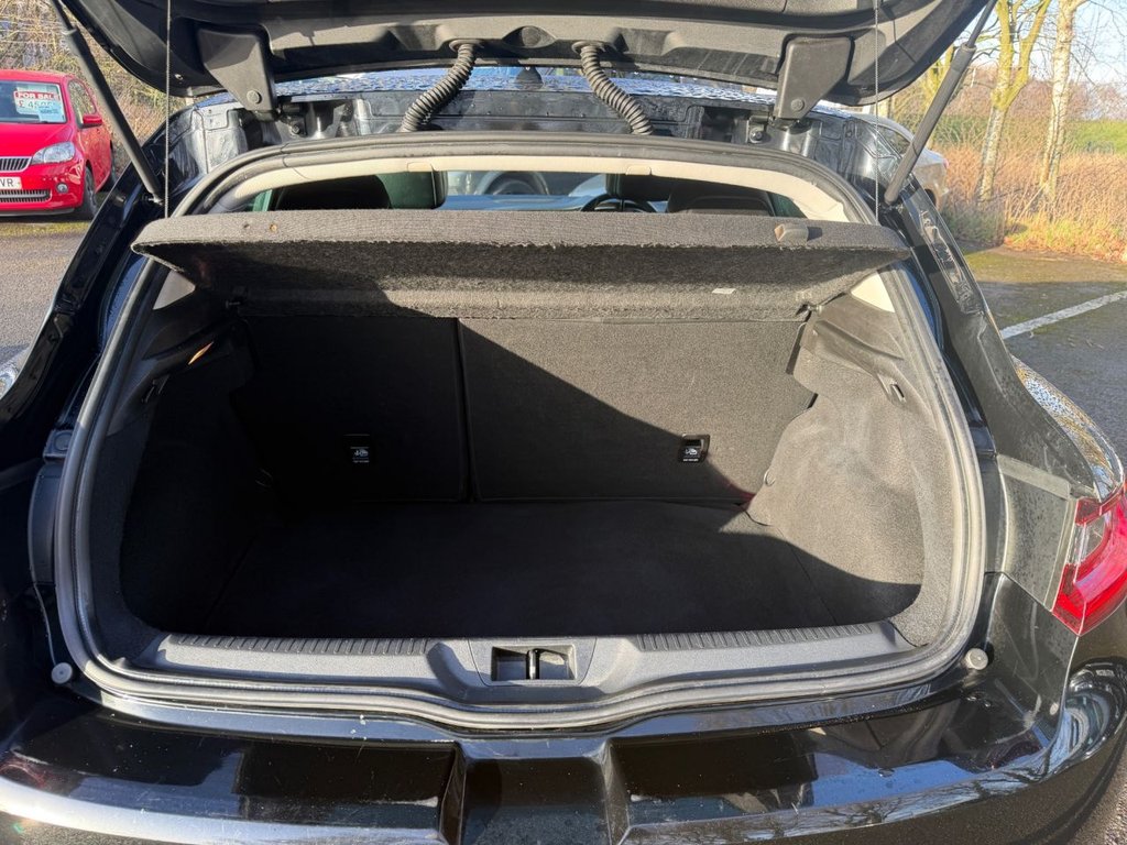 Used Renault Megane 2017 for sale - 77563893: Photo 13