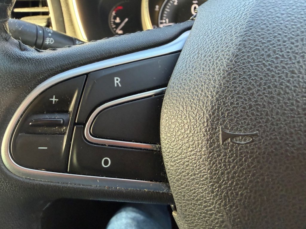 Used Renault Megane 2017 for sale - 77563893: Photo 24