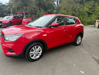 Used Ssangyong Tivoli 2016 for sale - 79607788: Photo