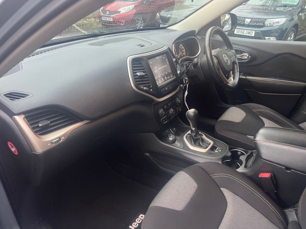 Used Jeep Cherokee 2014 for sale - 76454354: Photo 17