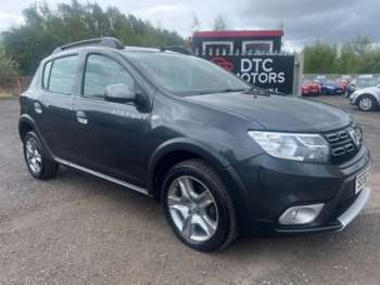 Used Dacia Sandero Stepway 2017 for sale - 74494281: Photo