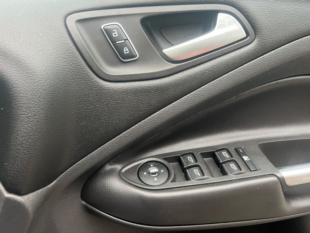 Used Ford Kuga 2014 for sale - 76185710: Photo 13