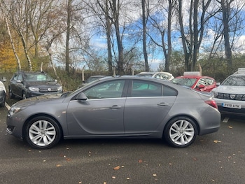 Used Vauxhall Insignia 2015 for sale - 76520787: Photo