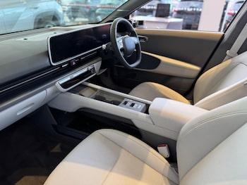 Used Hyundai IONIQ 6 2025 for sale - 77215616: Photo