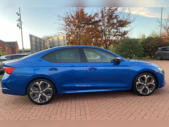 Used Skoda Octavia 2024 for sale - 76371294: Photo