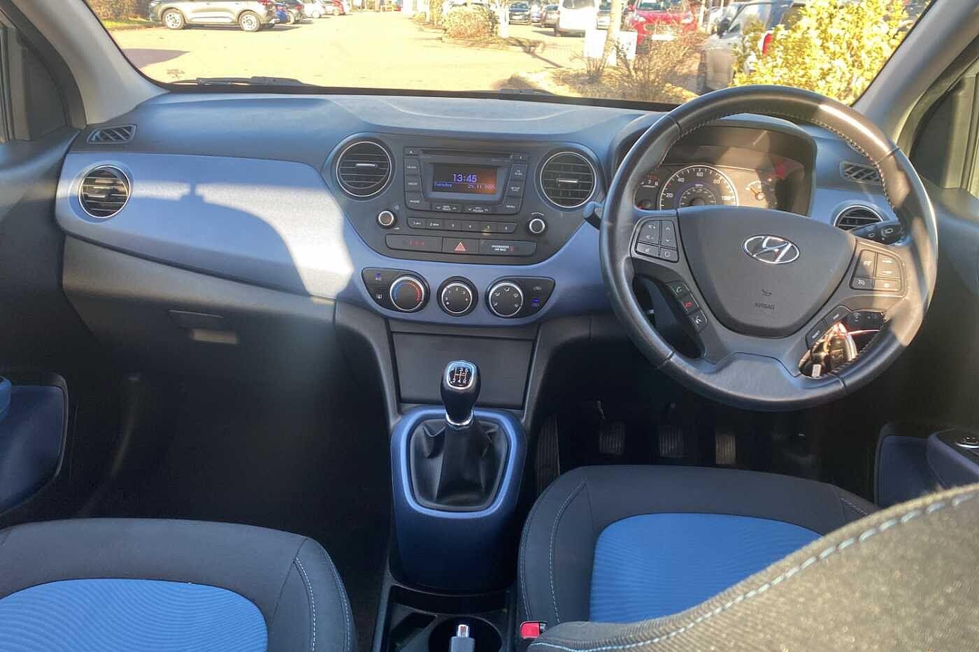 Used Hyundai i10 2014 for sale - 76666931: Photo 11