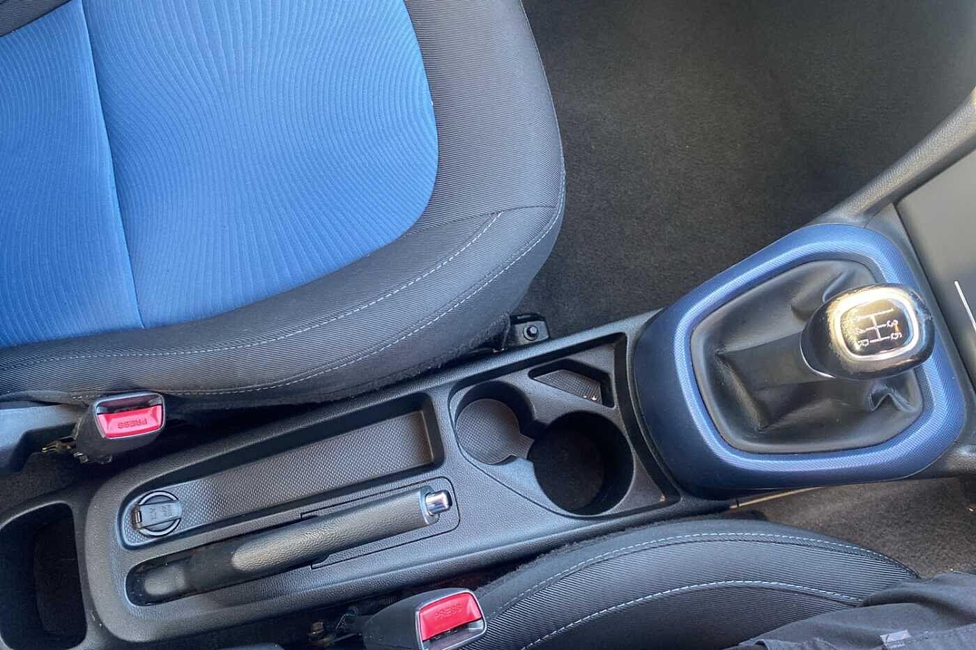 Used Hyundai i10 2014 for sale - 76666931: Photo 15