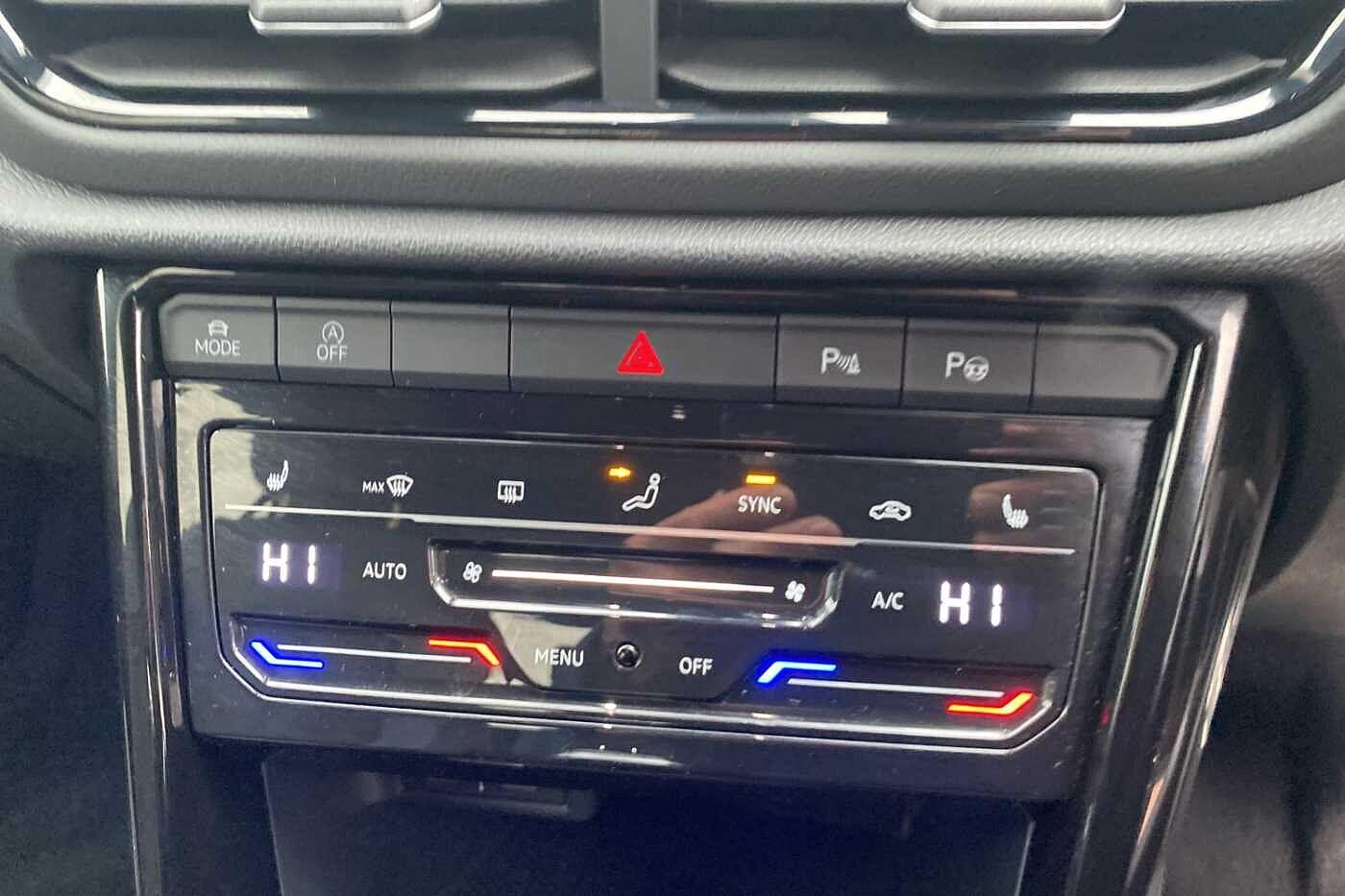 Used Volkswagen T-Roc 2023 for sale - 76440843: Photo 14